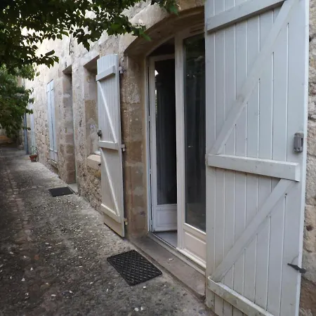 Oda ve Kahvaltı Les Capucins Figeac